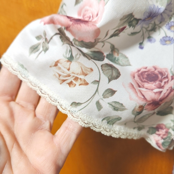 VTG Vanity Fair Button-down Floral Nightgown/Robe Size M - Picture 4 of 8